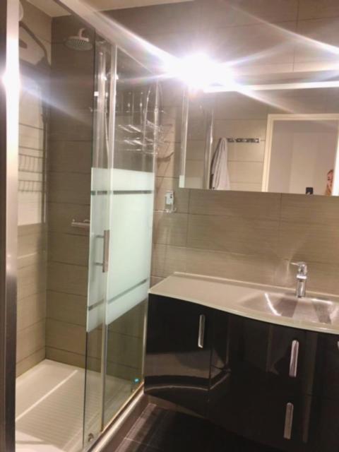 Luxurious Appartment Near The Airport 니스 외부 사진